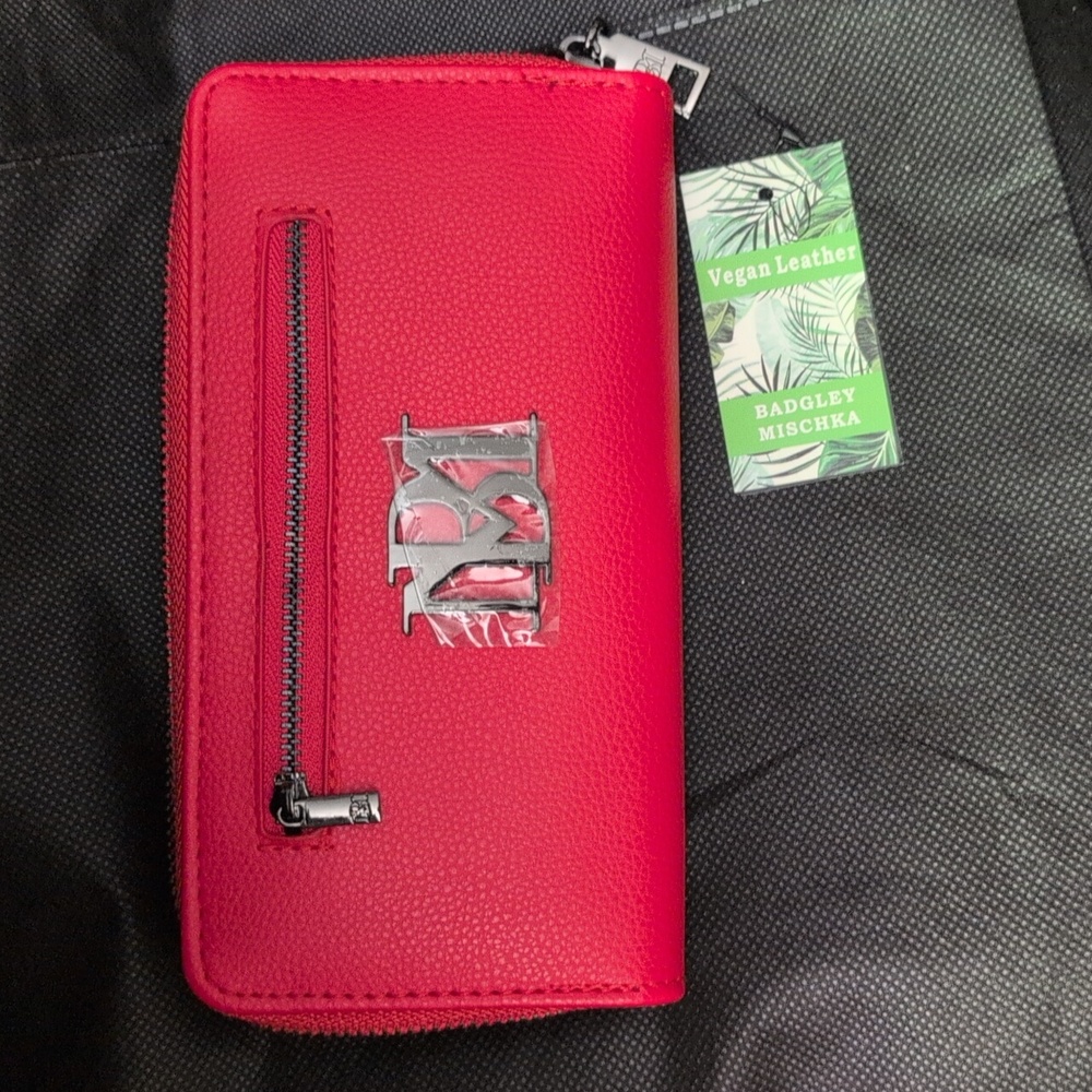 Badgley Mischka Red and Black Wallet NWT